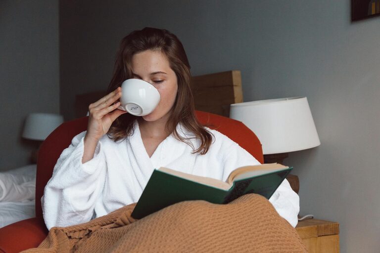 How to Create a Relaxing Bedtime Routine for Better Sleep